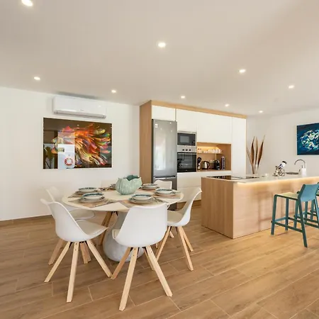 Saras Village Villa Costa Adeje (Tenerife)