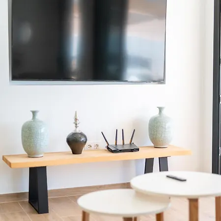 Вилла Saras Village Адехе