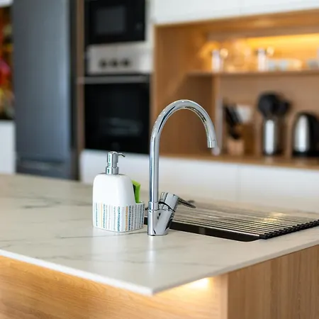 Saras Village Βίλα *