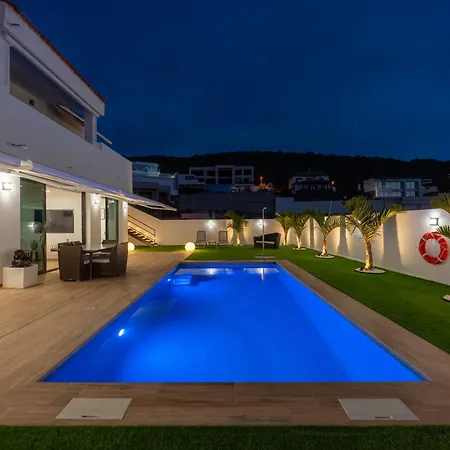 Βίλα Saras Village *