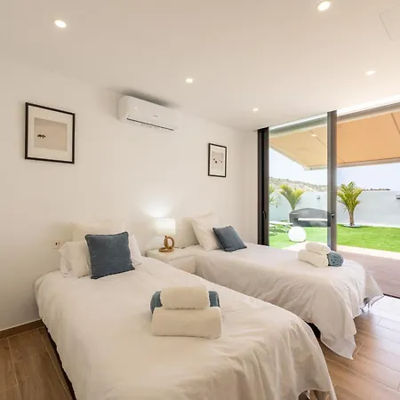 Βίλα Saras Village *